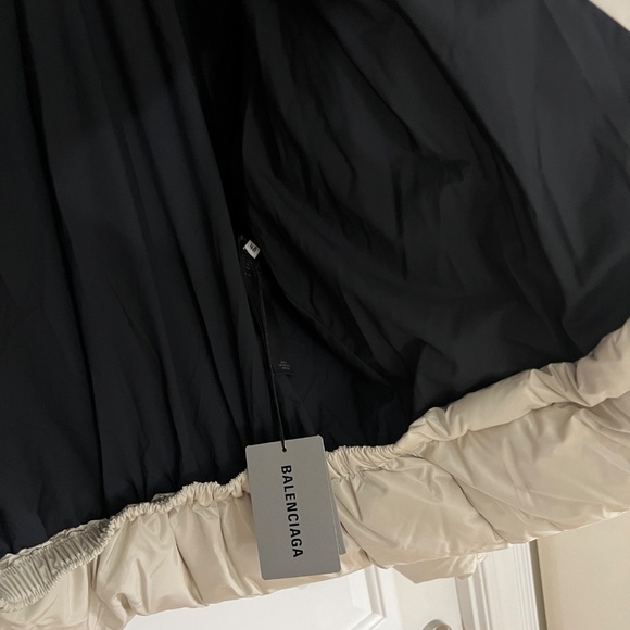 AUTHENTIC new BALENCIAGA oversized BB Technical PUFFER Jacket Demna before gucci - Picture 10 of 16